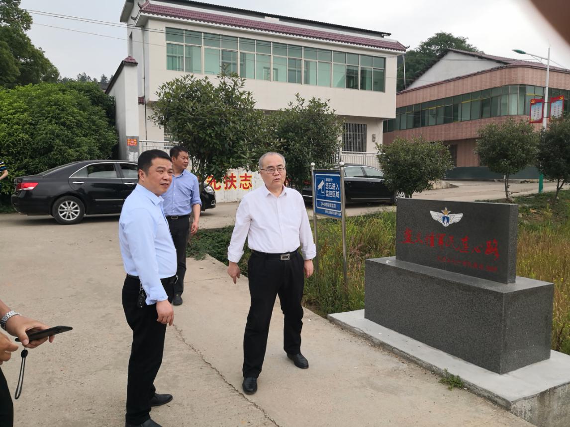衡阳市退役军人事务局局长宋贫农视察指导衡东县双拥创建工作