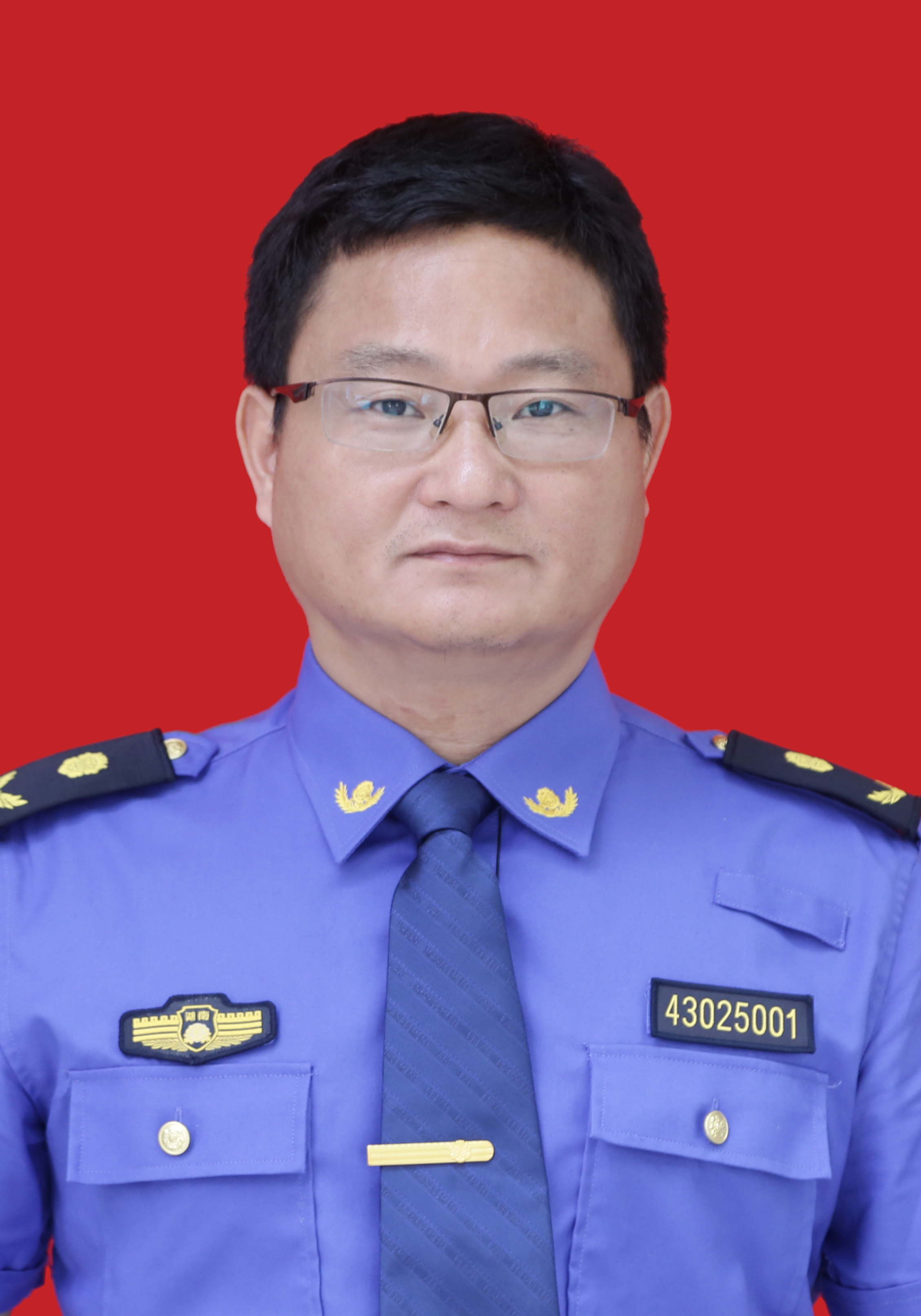 衡东县城市管理和综合执法局党组书记,局长周志波同志